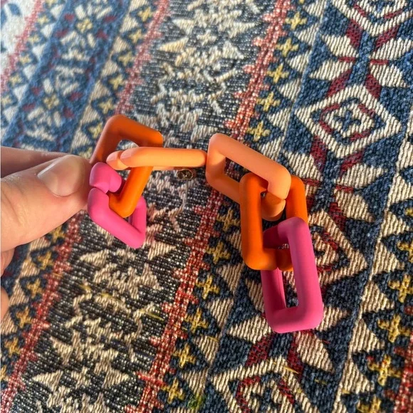 LIKE NEW Chunky Square Peach, Hot Pink and Orange Link Earrings Groovy, 70s - Picture 3 of 3